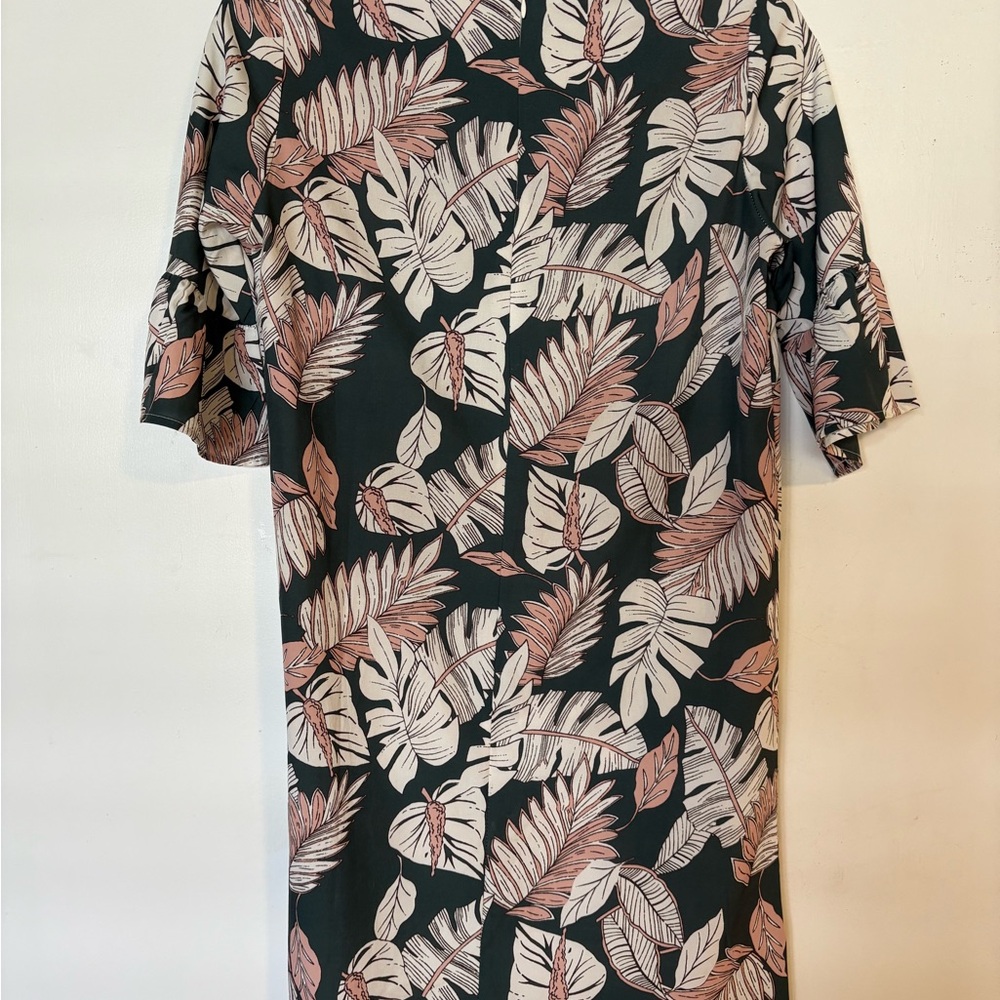 Elegant Leaf Pattern Long Sleeve Dress